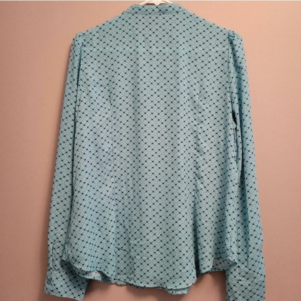 Worthington Polka Dot Ruffle Blouse Large Coquette Office Chic Blue Top - Picture 6 of 6